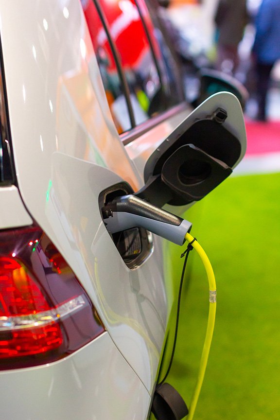 charging an electric or hybrid phev car with the p 2022 01 29 11 17 07 utc